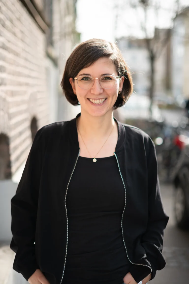 Porträt von Lara Mohn.